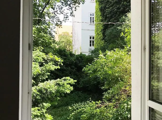 Charming&luxury - Spacious In Old Town Apartmán Bratislava